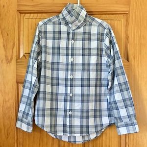 Boys size 7-8 Children’s Place long sleeved plaid button-up dress shirt